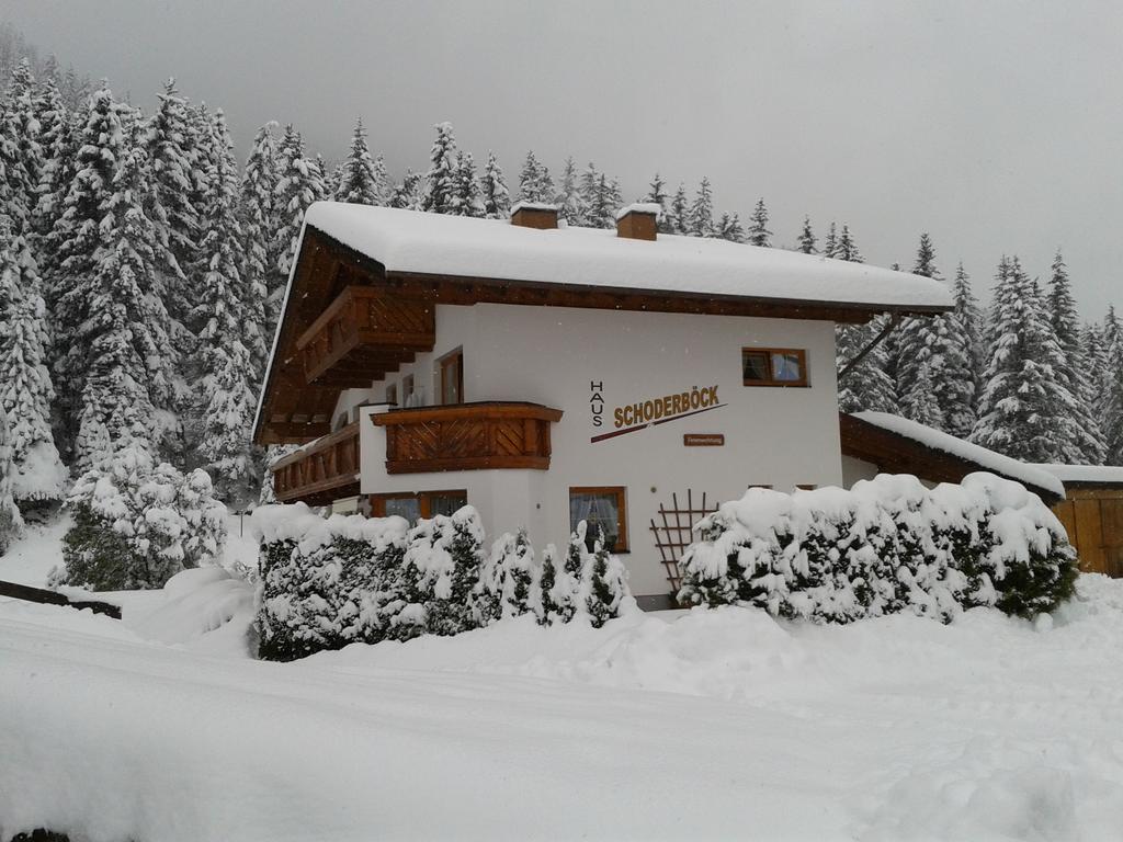 Haus Schoderbock Apartman Sankt Leonhard im Pitztal Szoba fotó