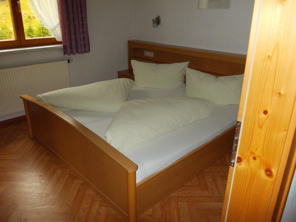 Haus Schoderbock Apartman Sankt Leonhard im Pitztal Kültér fotó