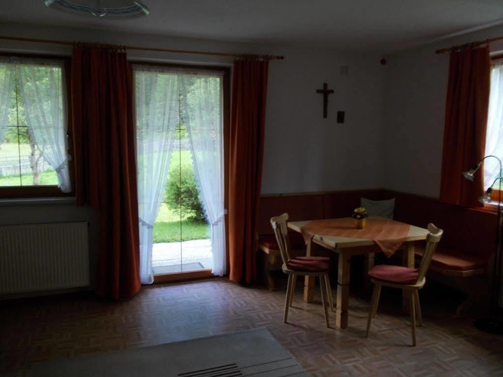 Haus Schoderbock Apartman Sankt Leonhard im Pitztal Kültér fotó